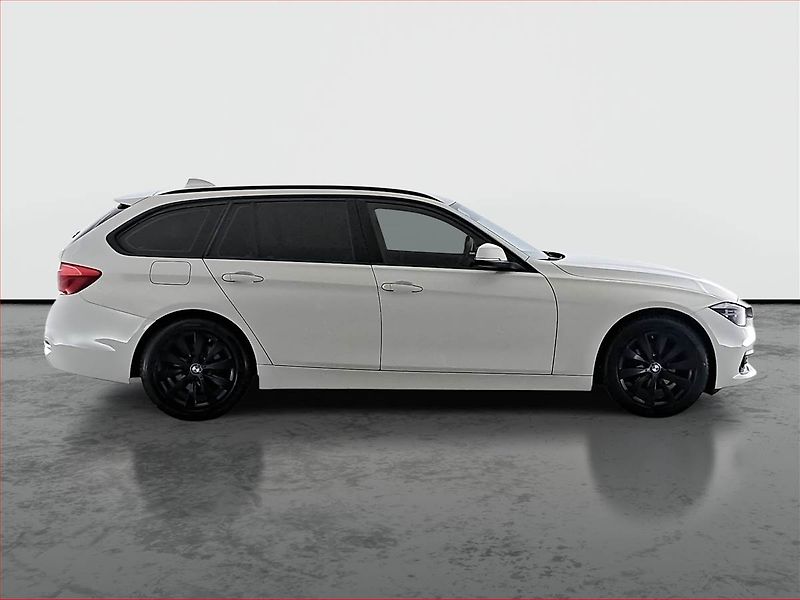 BMW Řada 3 (2017) 318 d, Automat, Navi, Tempomat - fotka 6 z 24