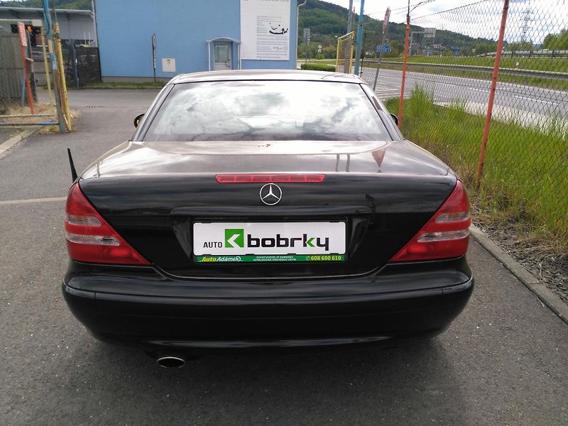 Mercedes-Benz SLK 230 Kompressor manuál - fotka 27 z 27