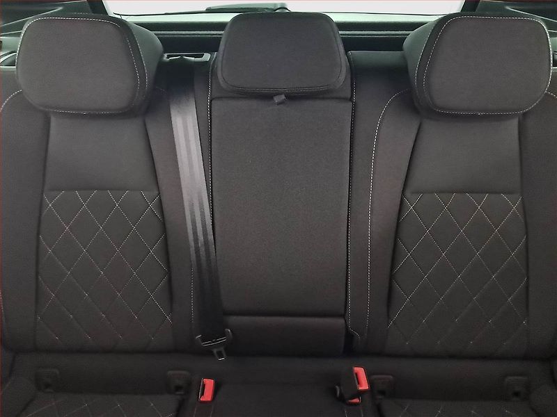 Škoda Karoq (2021) Sportline 2.0 TDI - fotka 10 z 17