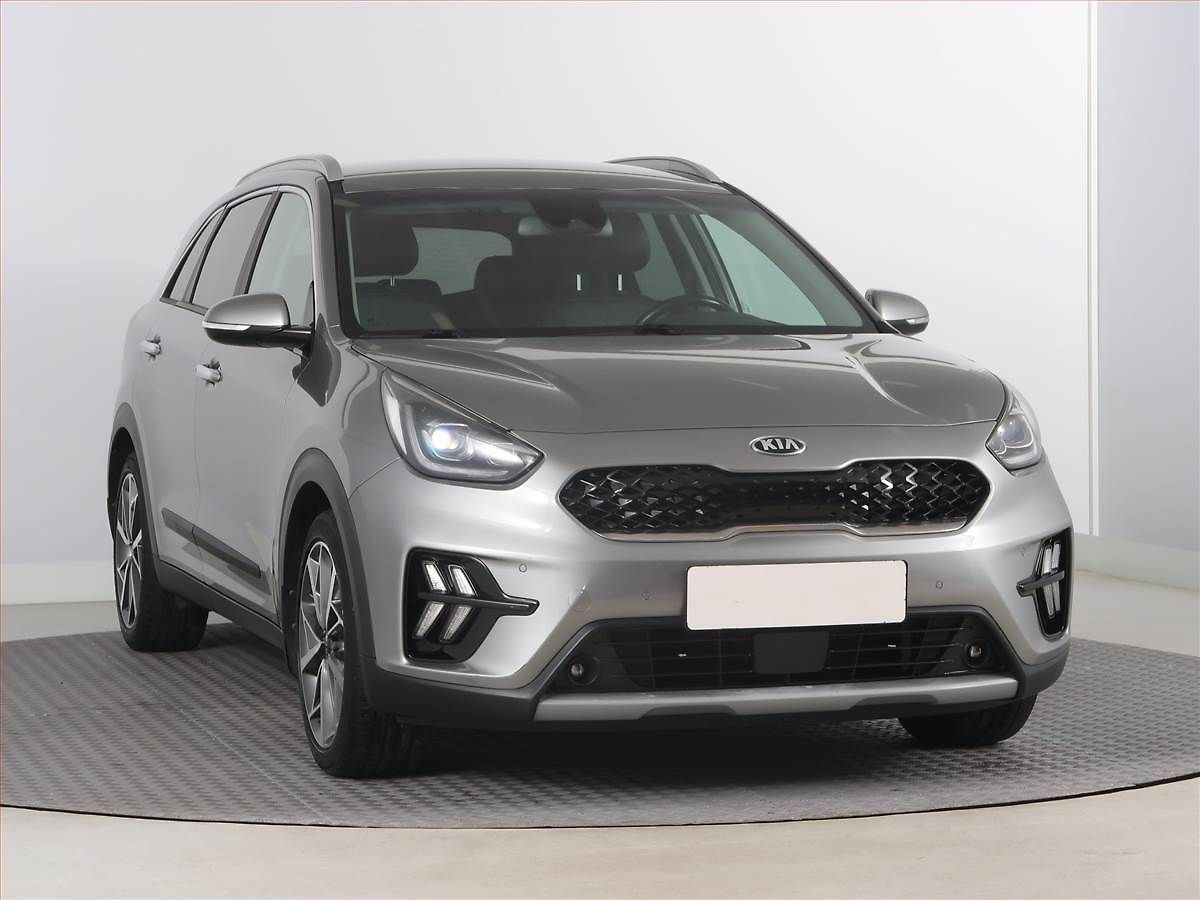 Kia Niro Hybrid, Automat, ČR,1.maj