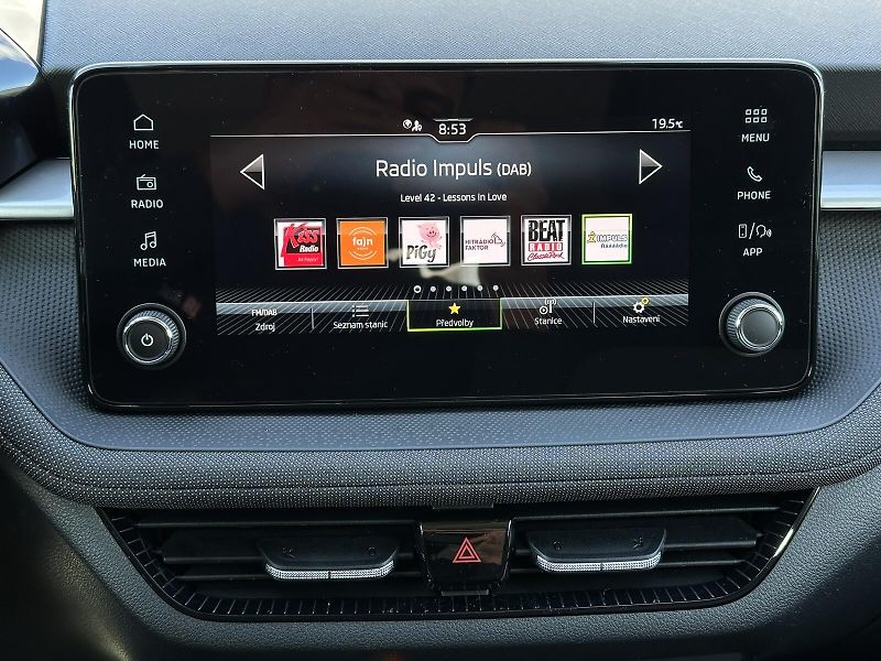 Škoda Fabia 1.0TSi DSG 116PS LED V.Cockpit - fotka 19 z 31