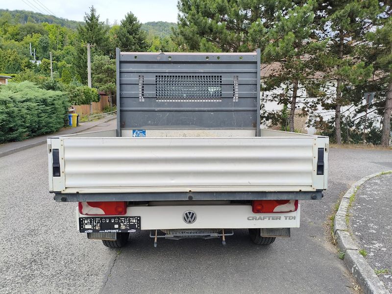 Volkswagen Crafter (2016) 2,0 TDI 80Kw 7 míst - fotka 10 z 30
