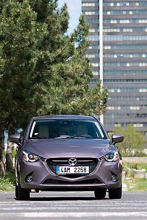 Mazda2.