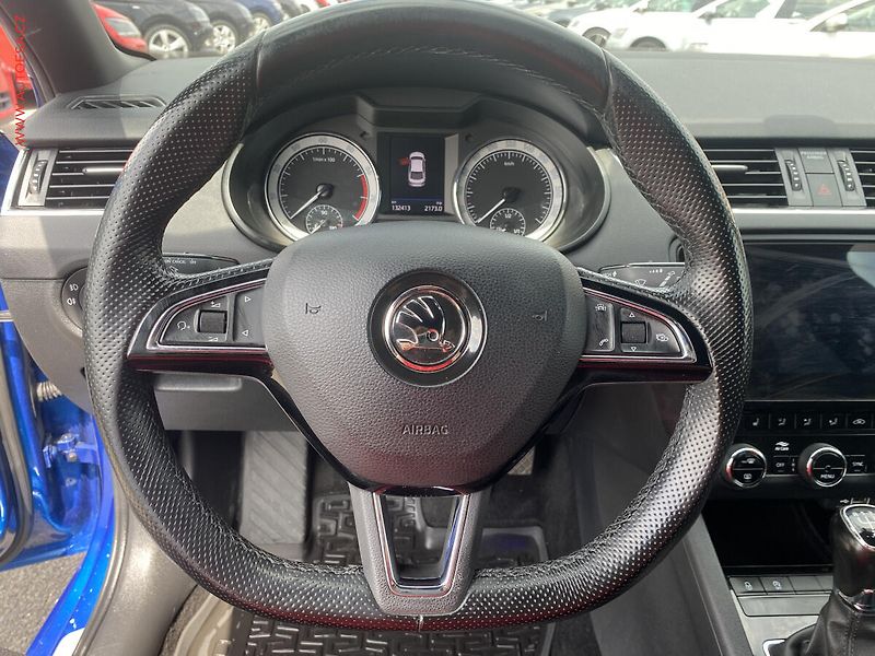 Škoda Octavia (2018) 1.4 TSI, ČR, LED, park.čidla - fotka 12 z 18
