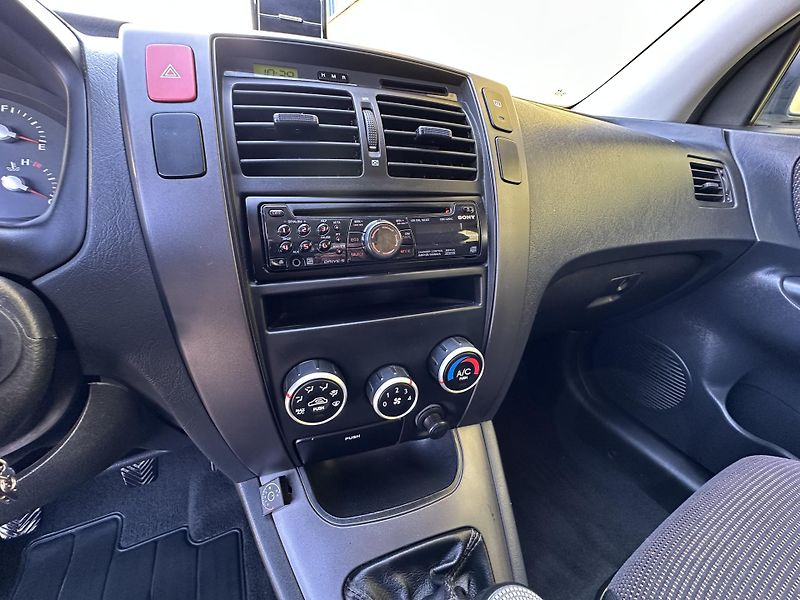 Hyundai Tucson (2007) 2.0/104kW + LPG *4x4 * ČR - fotka 11 z 36