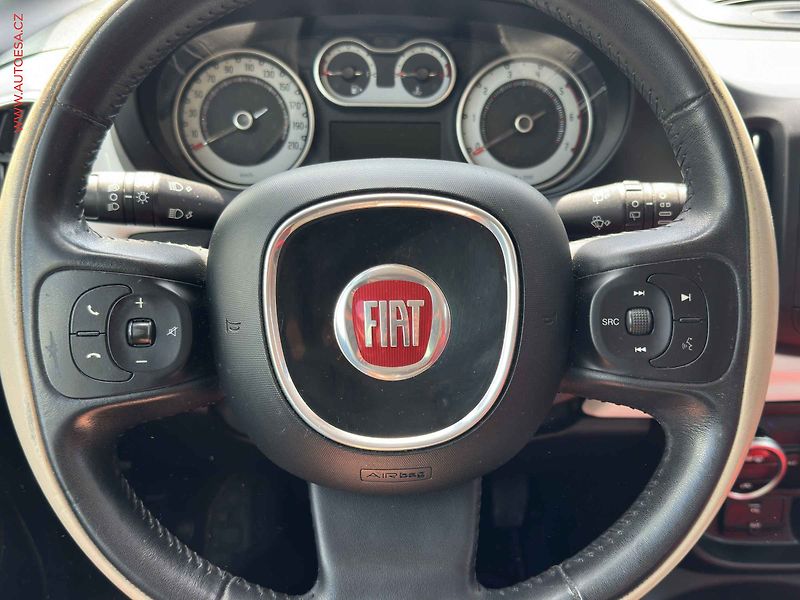 Fiat 500L (2013) 1.2i, Tempo - fotka 11 z 16