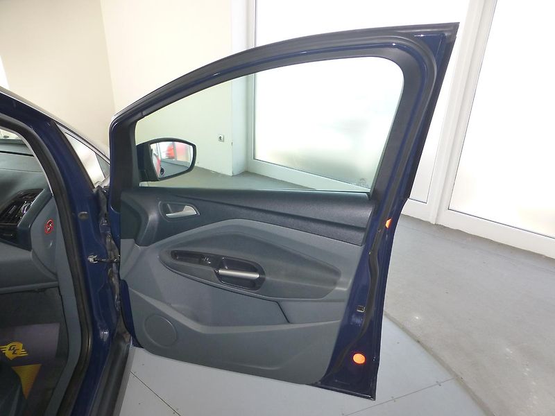 Ford C-MAX (2011) 1,6TDCI**KLIMATIZACE**NEW - fotka 16 z 24