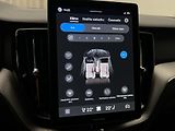 Volvo XC60 (2026) B5 AWD BLACK EDITION PLUS AUT - náhled 35