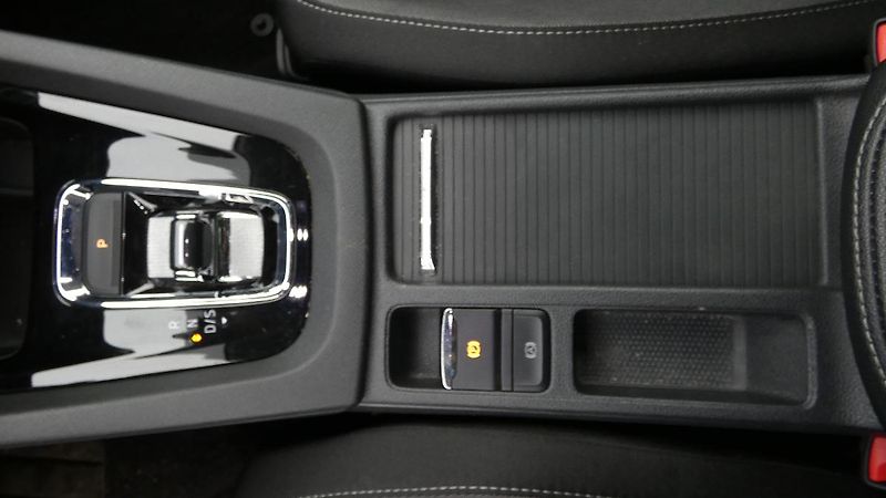 Škoda Octavia Combi 1.5 TSI 110kW DSG Ambiti - fotka 17 z 22