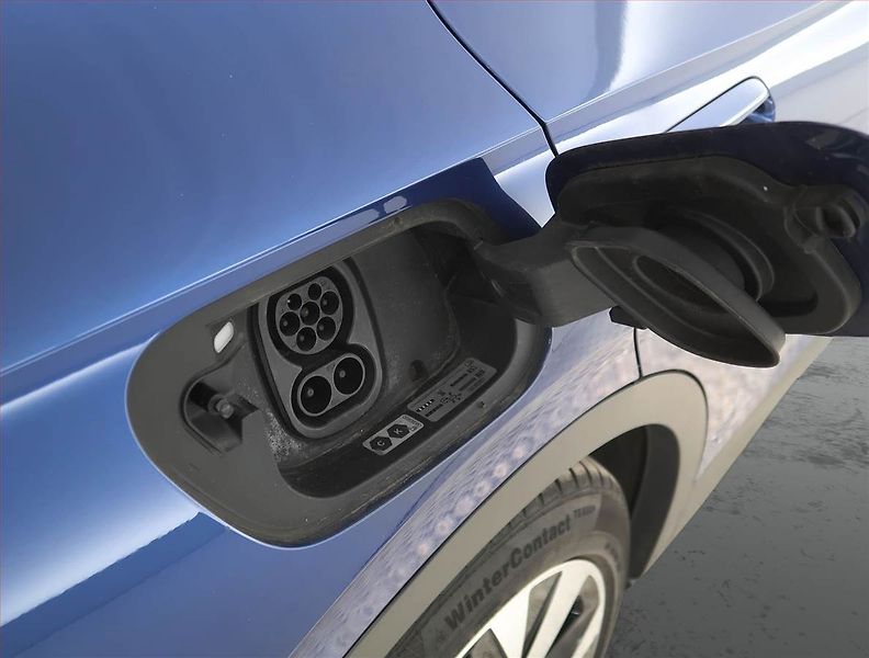 Volkswagen ID.4 (2020) 1st (82 kWh), SoH 82% - fotka 21 z 22