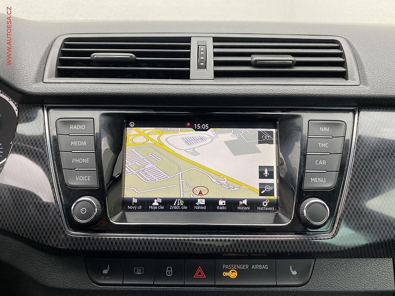 Škoda Fabia (2018) 1.4 TSi R5 EDITION, DSG, navi - fotka 18 z 18