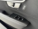 Volvo S90 D4 Aut*140kW*LED*REZERVACE! - náhled 29