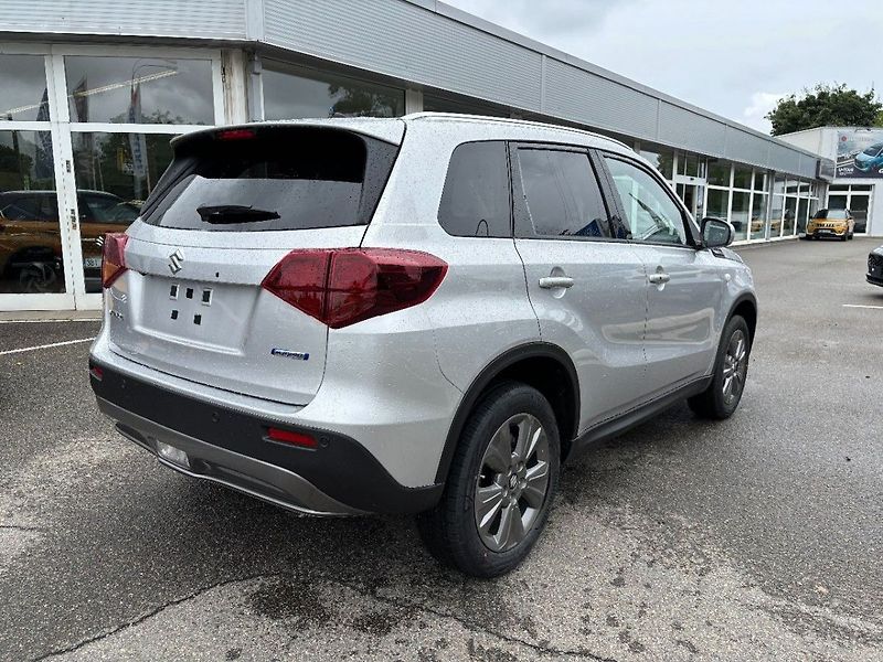 Suzuki Vitara Premium - fotka 7 z 10