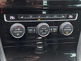 Volkswagen Golf (2013) 1.4 TSi, Highline, bixen - náhled 16