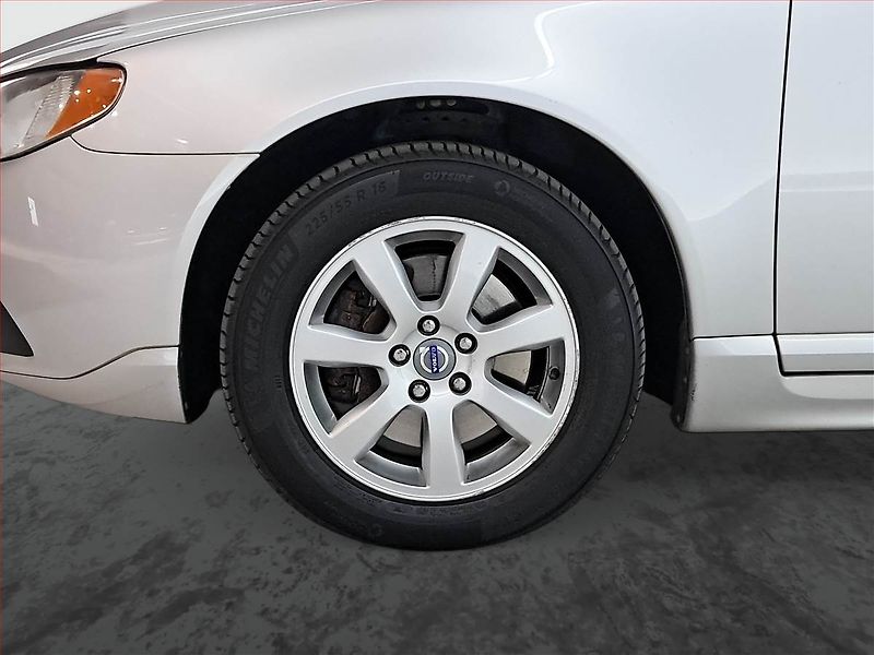 Volvo V70 (2011) 2.0 T, Serv.kniha, Tempomat - fotka 14 z 18