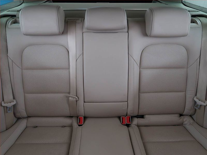 Škoda Superb (2014) Elegance 2.0 TDI, Navi, Xenony - fotka 10 z 20