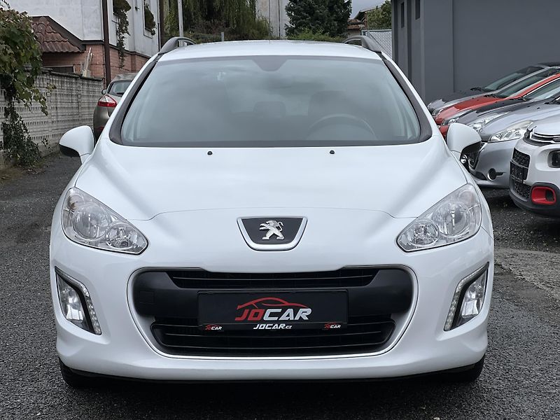 Peugeot 308 1.6HDi KOUPENO V ČR odp.DPH - fotka 2 z 37