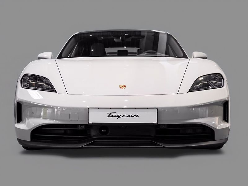 Porsche Taycan 4S Pano HuD 360 HD-Matrix - fotka 2 z 20