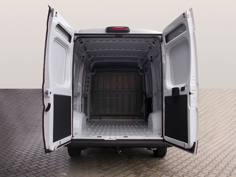 Opel Movano (2026) Van 3500 L2H2 2.2 CDTi 140k 6- - fotka 9 z 28