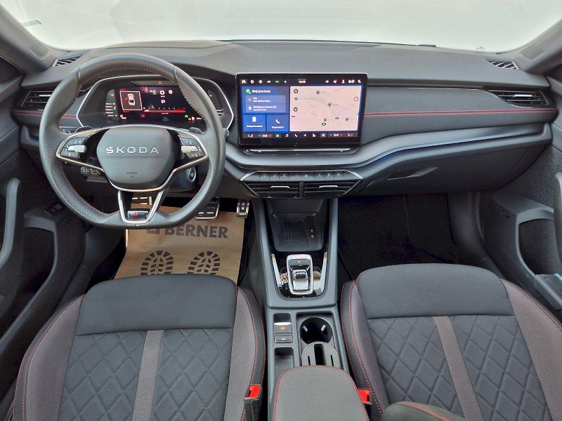 Škoda Octavia (2025) RS 2.0 TSI 195kW - fotka 5 z 30