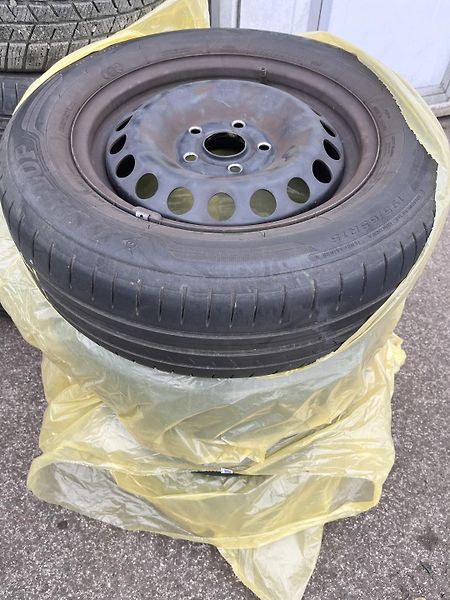 Volkswagen Golf 1.4 59KWMPI,NAVI,DVD,TZ,2xKOLA - fotka 45 z 45