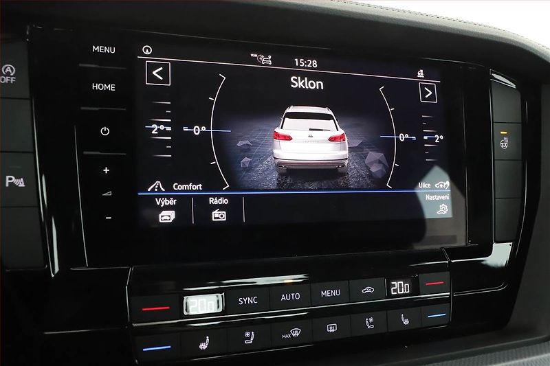 Volkswagen Touareg (2020) 3.0 TDI, 4x4, Vzduch, ACC - fotka 19 z 34