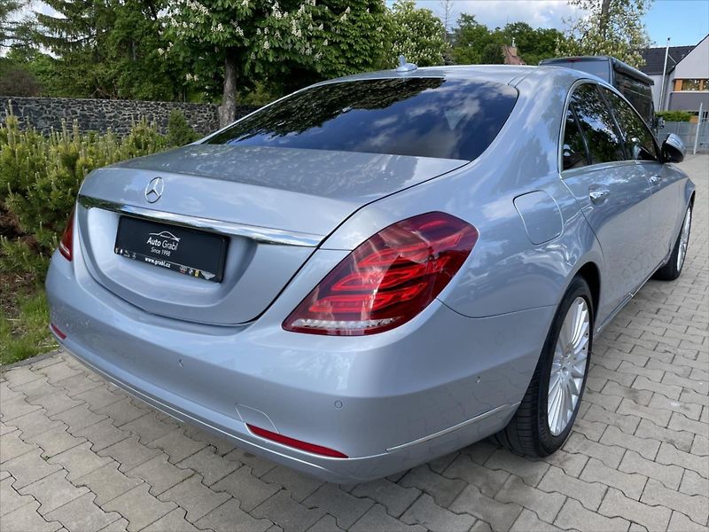 Mercedes-Benz Třídy S S 350 d 4Matic - fotka 8 z 33