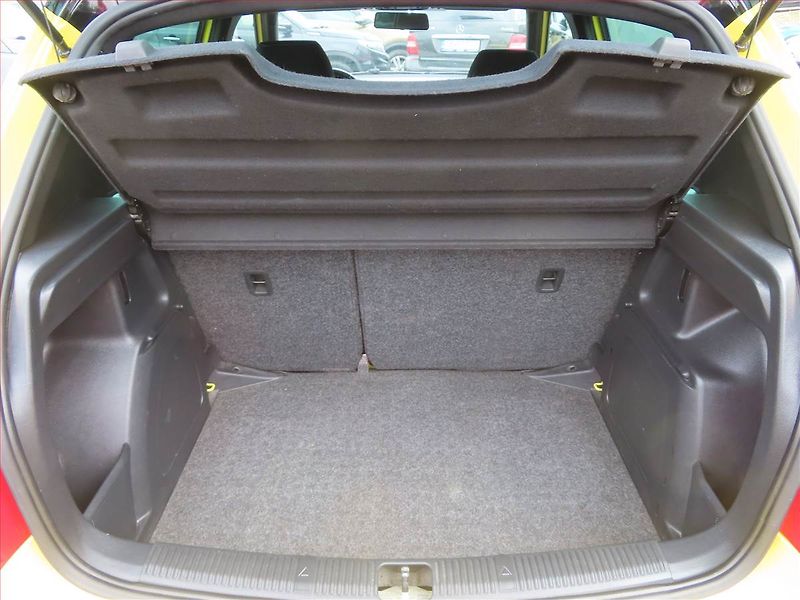Škoda Fabia (2012) Monte Carlo 1.2 TSI - fotka 13 z 17