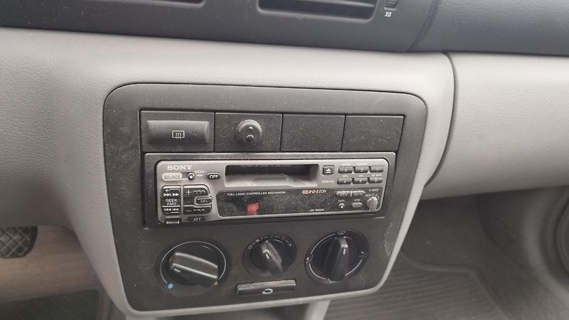 Škoda Octavia 1.6i,volat- 608 081 843 - fotka 11 z 15