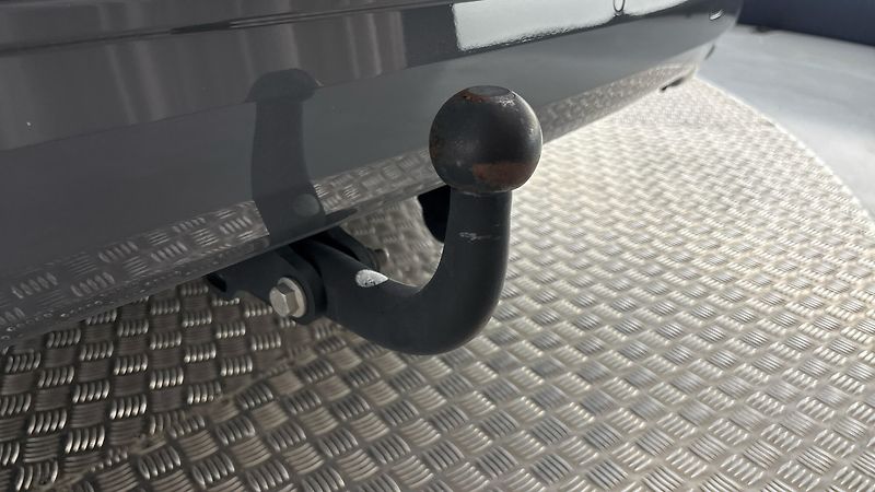 Volkswagen Caddy 2.0 Tdi 90kw Maxi Style Dsg - fotka 25 z 26