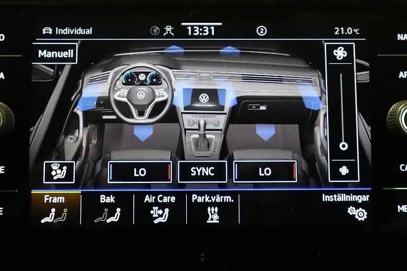 Volkswagen Passat TDI 147kW R-Line IQ NezTo ACC - fotka 18 z 25