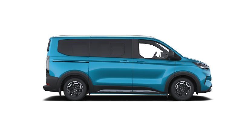 Ford Tourneo Custom (2026) Active L1, Tourneo, 2.0 EcoBlu - fotka 2 z 9