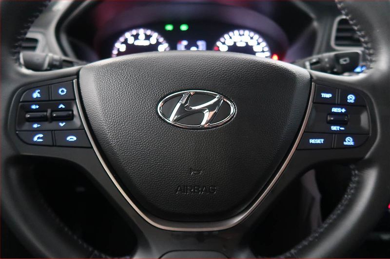Hyundai i20 (2019) 1.2, ČR,1.maj, Serv.kniha - fotka 16 z 17