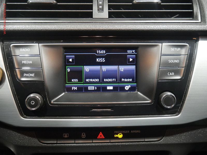 Škoda Fabia (2017) 1.0 TSI, ČR, AC, temp - fotka 13 z 16