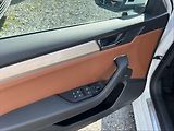 Škoda Superb 2,0 TDI 147 4x4 L&K Aut - náhled 11
