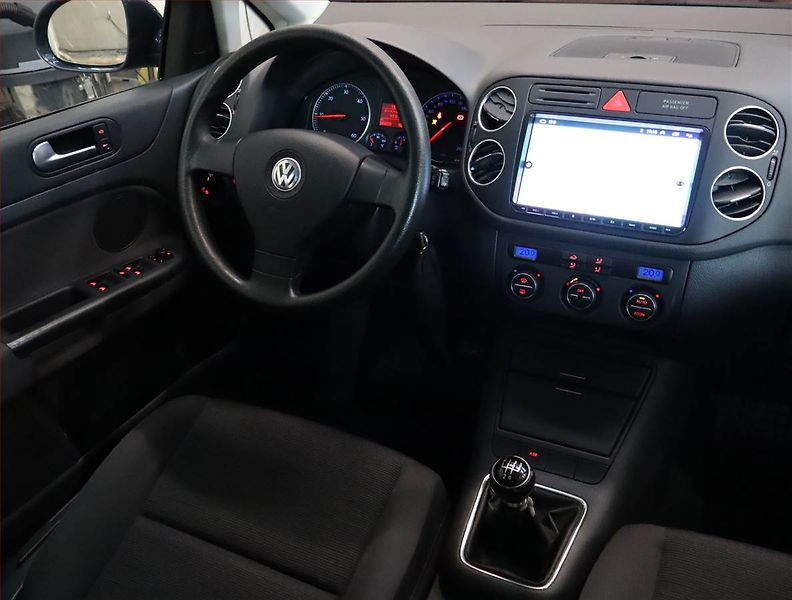 Volkswagen Golf Plus (2006) 1.9 TDI, nová STK, Tažné - fotka 7 z 20
