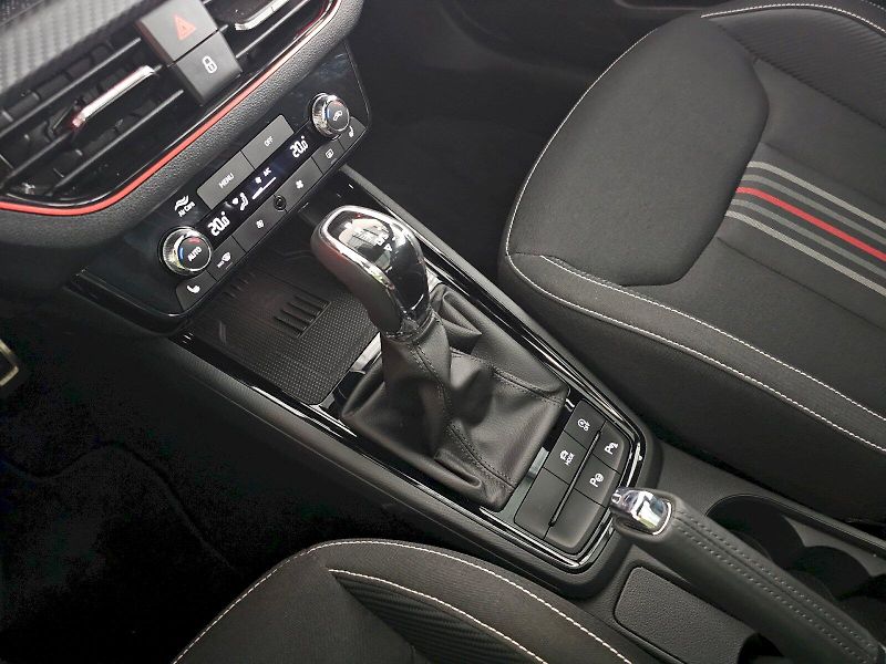 Škoda Kamiq (2025) 1.5TSI 110kW DSG MONTE CARLO T - fotka 24 z 33