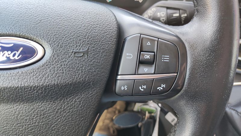 Ford Tourneo Custom (2020) - fotka 11 z 26