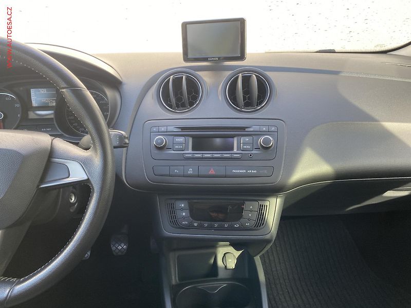 Seat Ibiza (2014) 1.2 TSi, Style, bixen, STK4 - fotka 12 z 20