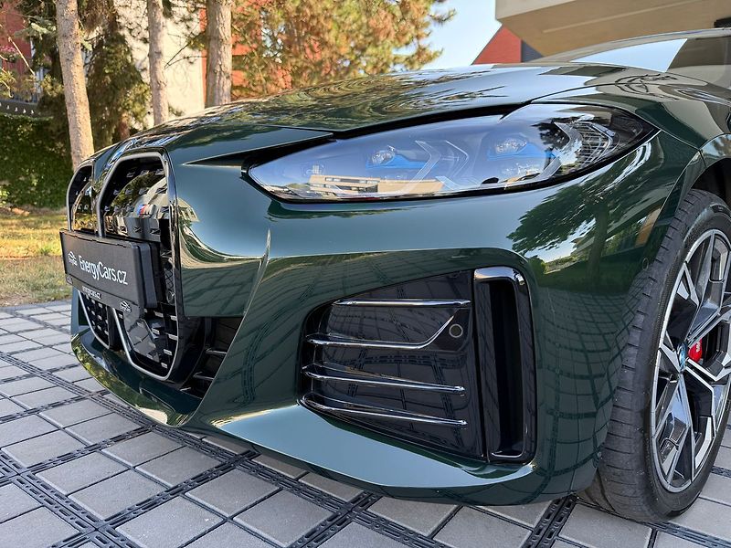 BMW Ostatní M50 HUD / H&K / Laser Light - fotka 5 z 43