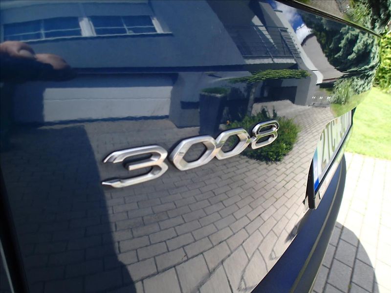 Peugeot 3008 1,2 CZ, 1.Majitel, serv. kn - fotka 12 z 48