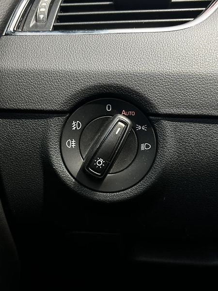 Škoda Octavia 1.4TSI 110kW LED Style Kůže TZ - fotka 18 z 21