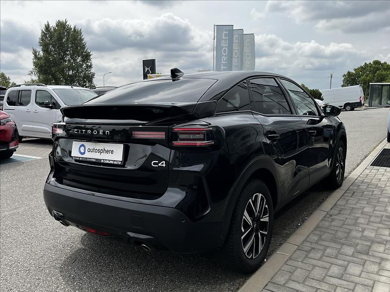 Citroën C4 1,2   MAX EAT8 - fotka 3 z 23