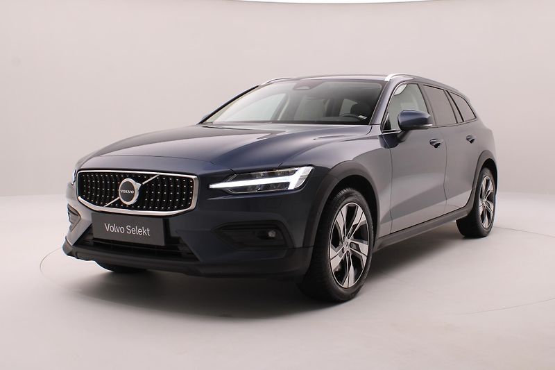 Volvo V60 CC B4 AWD BRIGHT PLUS AUT CZ - fotografie inzerátu
