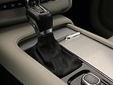 Volvo XC90 D5 AWD MOMENTUM AUT CZ 7míst - náhled 27