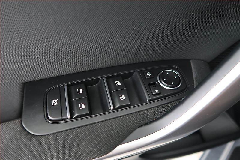 Kia Ceed (2021) 1.5 T-GDI - fotka 20 z 21