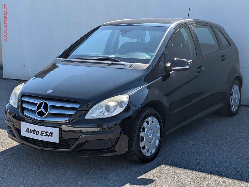 Mercedes-Benz Třídy B (2009) 1.8 CDI, AC, park. senzor - fotka 3 z 15