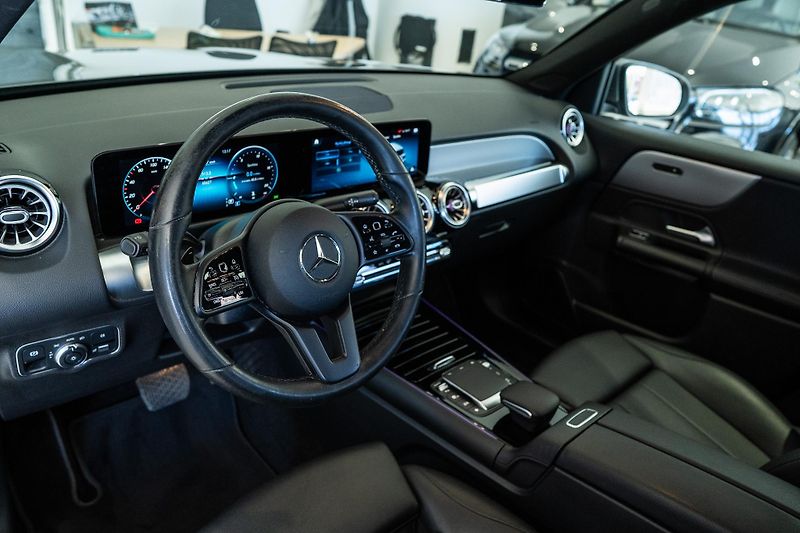 Mercedes-Benz GLB (2021) 200 d 4M/PREMIUM/360/MULTIBEAM - fotka 8 z 19