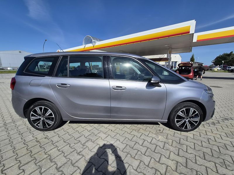 Citroën Grand C4 Picasso (2017) 2,0 HDi  - fotka 3 z 17