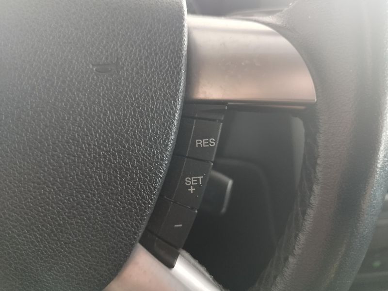 Ford Focus (2006) 2,0i,107KW,AUTOMAT,XEN,ALU,NAV - fotka 29 z 36